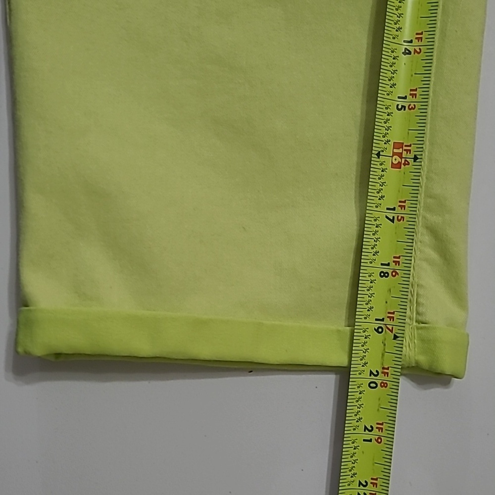 Cato Neon Greenish Yellow Cropped Jeans size 14 - Picture 7 of 8